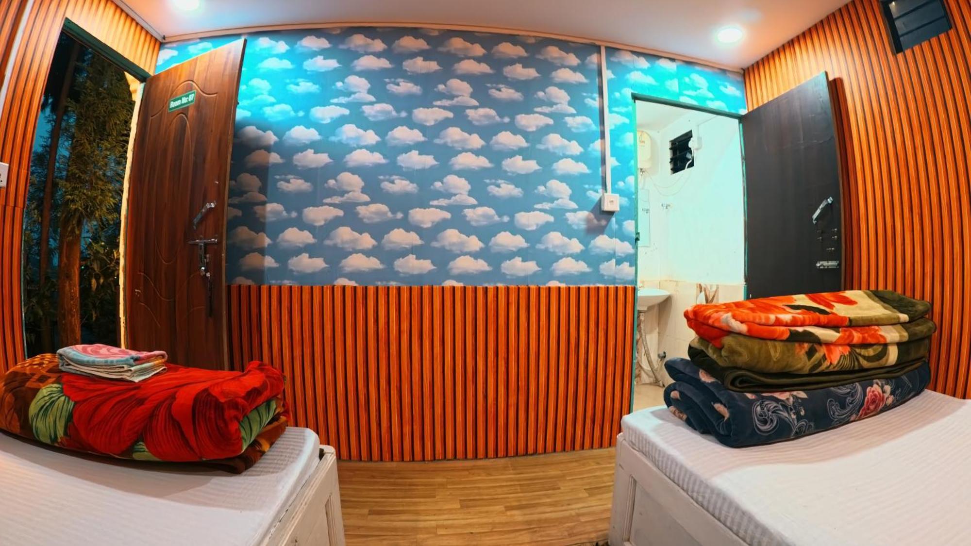 Lake View Resort Masala Zone Suryodaya 외부 사진